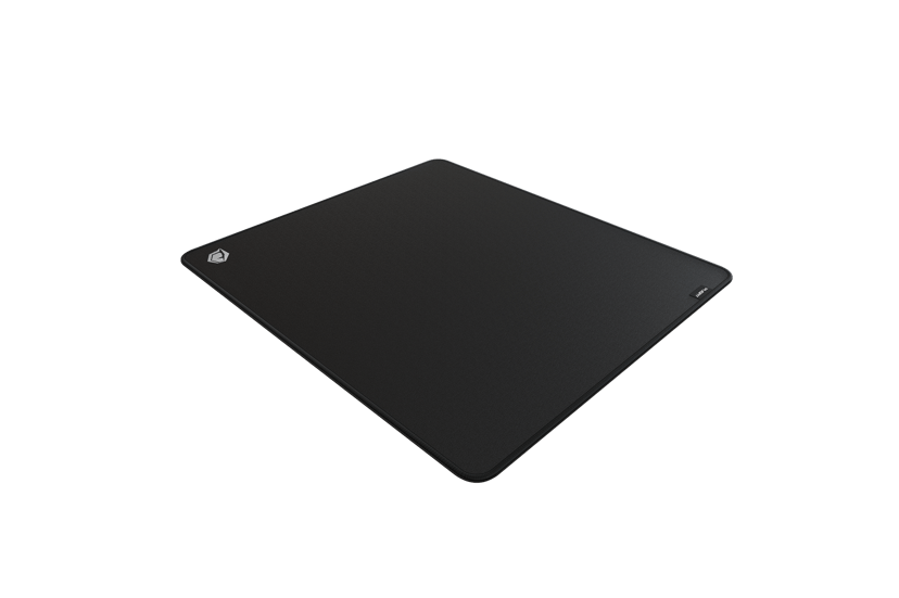 Pusat Control M Mousepad